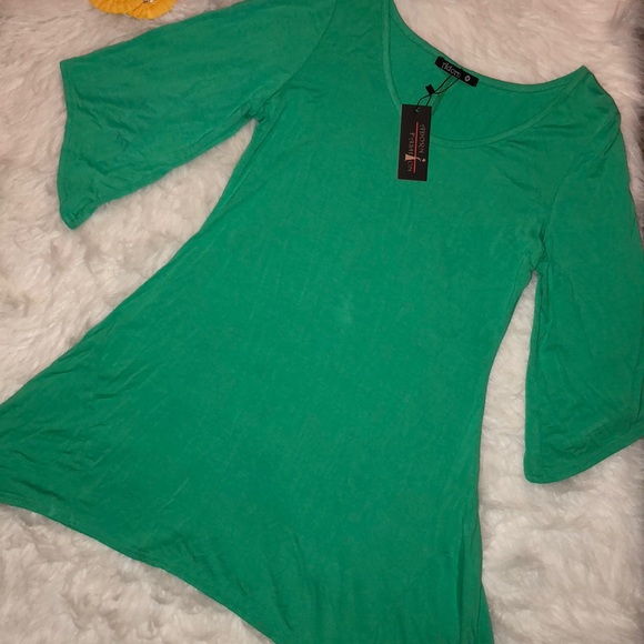 New Adorn Fashion Top - Picture 2 of 6